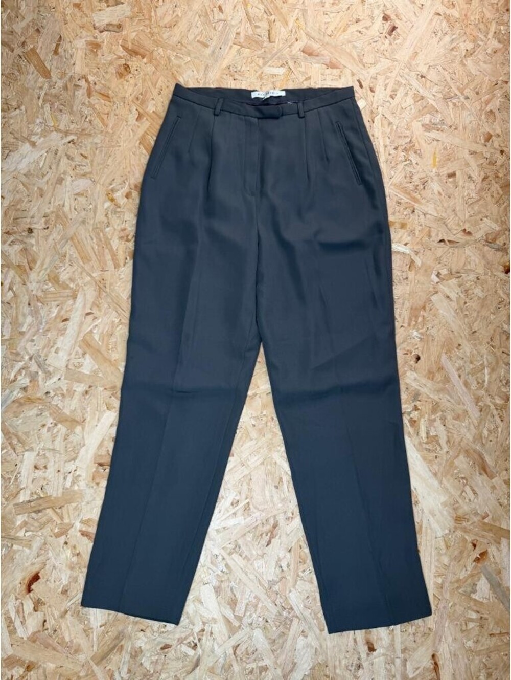 Max Studio Dress Pants Womens 14 Dark Gray Pleated Front High Rise Tapered Leg